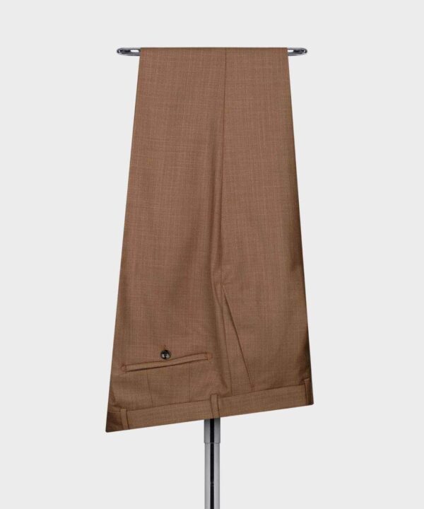 ACC'S brown suit - Image 5